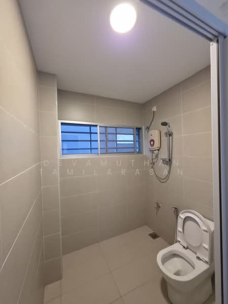 Rumah Banglo untuk Dijual di Seksyen 5 (Petaling Jaya) - Devamuthan Tamilarasan - Bathroom - PropertyGuru.com.my