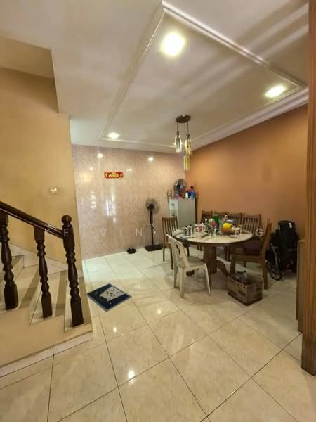 2-storey Terraced House for Sale in Taman Desa Rishah (Ipoh) - Kelvin Chong - Dining Room - PropertyGuru.com.my