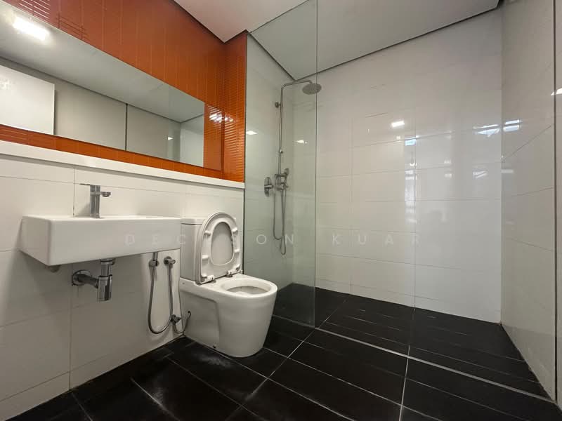 Service Residence for Rent at Arcoris SOHO - Deckson Kuar - Bathroom - PropertyGuru.com.my