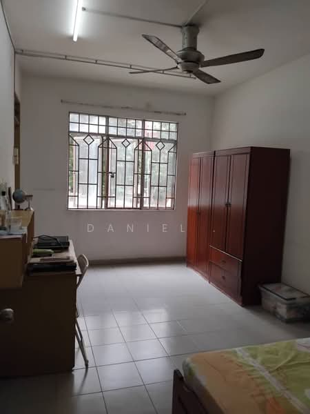 Apartment for Sale at Mentari Court - DANIEL . - Bedroom - PropertyGuru.com.my