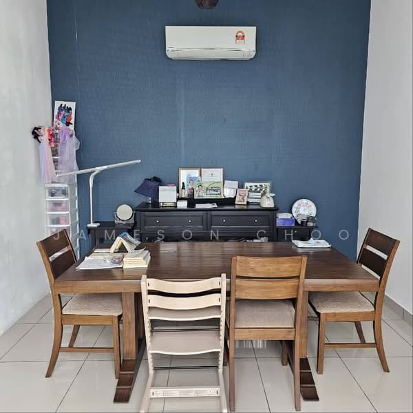 Rumah Teres untuk Disewa di Iskandar Puteri (Nusajaya) (Johor) - Jameson Choo - Dining Room - PropertyGuru.com.my