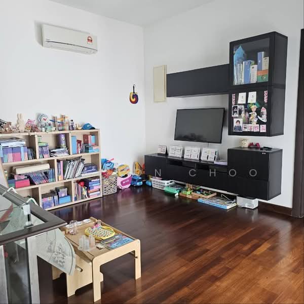 Rumah Teres untuk Disewa di Iskandar Puteri (Nusajaya) (Johor) - Jameson Choo - Living Room - PropertyGuru.com.my