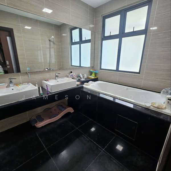Rumah Teres untuk Disewa di Iskandar Puteri (Nusajaya) (Johor) - Jameson Choo - Bathroom - PropertyGuru.com.my