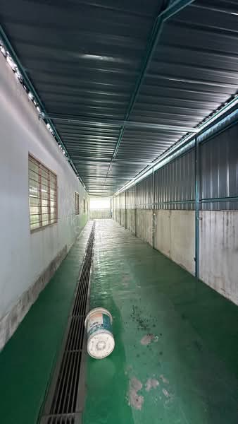 Factory for Rent in Bercham (Ipoh) - Kelvin Chong - Corridor - PropertyGuru.com.my