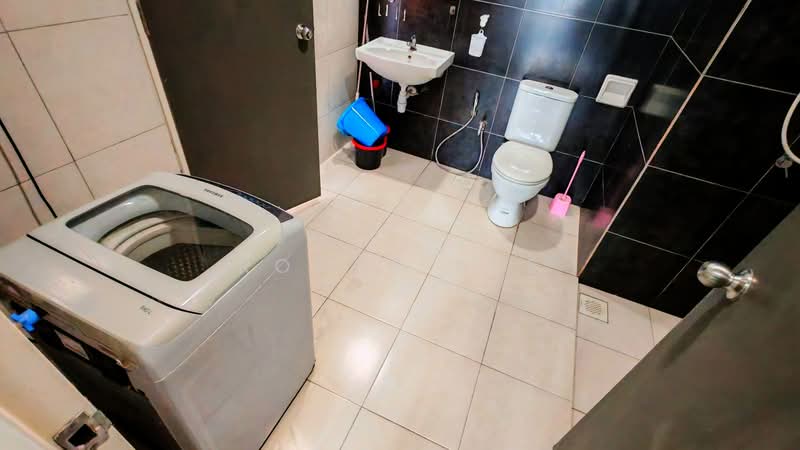 Service Residence for Rent at D'Pulze Cyberjaya - Roger Kee - Bathroom - PropertyGuru.com.my