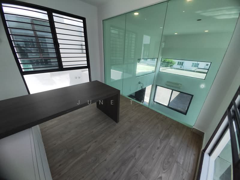 Rumah Berkembar untuk Dijual di Taman Sinar Mahkota (Cheras) - June Tan - PropertyGuru.com.my
