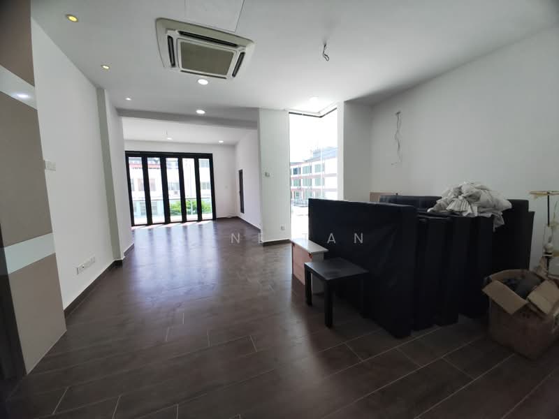 Rumah Berkembar untuk Dijual di Taman Sinar Mahkota (Cheras) - June Tan - PropertyGuru.com.my
