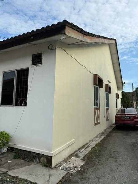 1-storey Terraced House for Sale in Bukit Indah (Iskandar Puteri (Nusajaya)) - Jameson Choo - Exterior - PropertyGuru.com.my