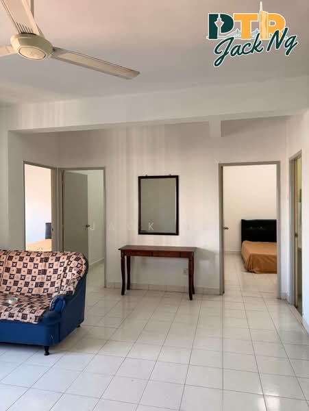 Kondominium untuk Disewa di Park View Tower - Jack Ng - Living Room - PropertyGuru.com.my
