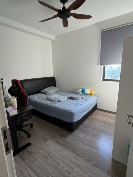 Servis Apartment untuk Dijual di United Point (Residensi Berpadu) - Tracy Chai - Bedroom - PropertyGuru.com.my