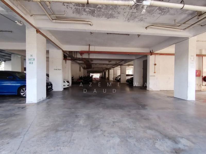 Apartment for Sale at Tasik Heights Apartment - Wan Azemi Wan Daud - Car Park - PropertyGuru.com.my