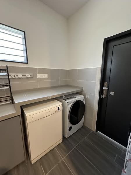 Rumah Banglo untuk Disewa di Subang Heights (Subang Jaya) - Winnie Chin - PropertyGuru.com.my