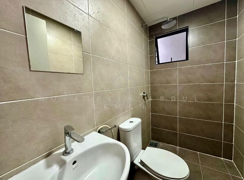 Kondominium untuk Disewa di The Greens @ Subang West - Norazrein Abdul Raman - Bathroom - PropertyGuru.com.my