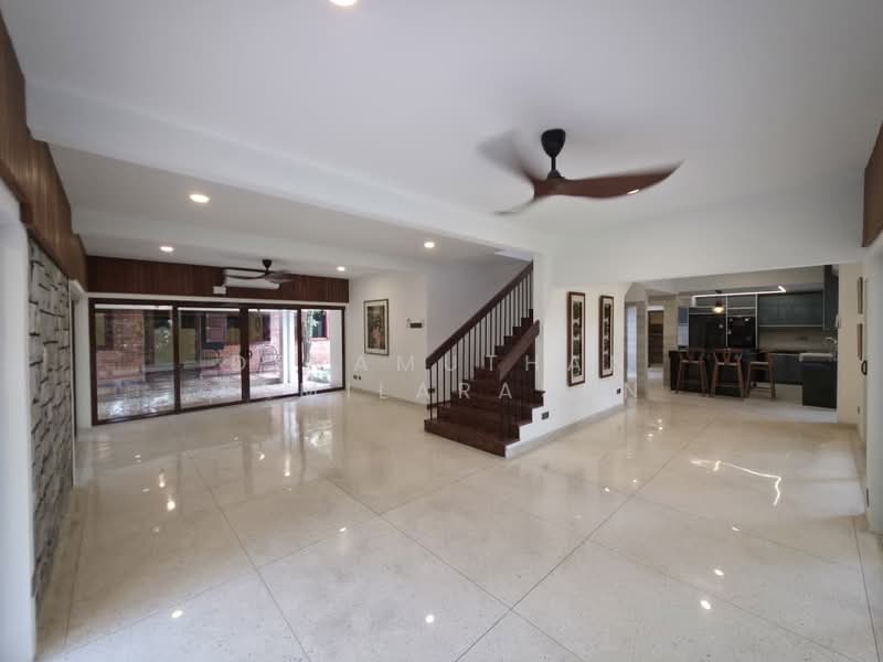 Rumah Banglo untuk Dijual di Seksyen 5 (Petaling Jaya) - Devamuthan Tamilarasan - Living Room - PropertyGuru.com.my