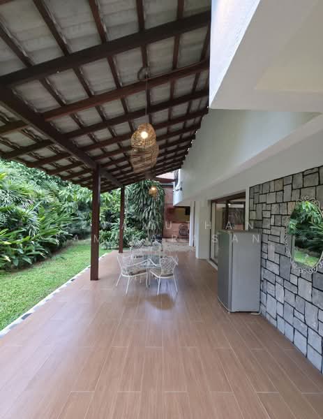 Bungalow House untuk Dijual di Seksyen 5 (Petaling Jaya) - Devamuthan Tamilarasan - Patio - PropertyGuru.com.my