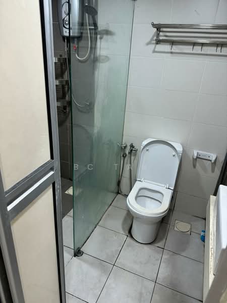 Condominium for Rent at First Residence (Residensi Unggul) - BC TAN - Bathroom - PropertyGuru.com.my
