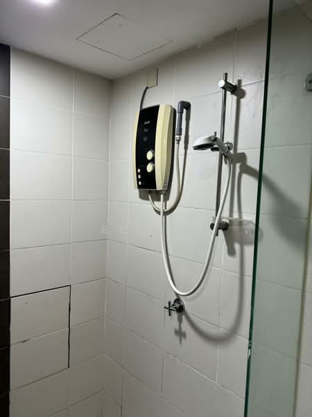 Condominium for Rent at First Residence (Residensi Unggul) - BC TAN - Bathroom - PropertyGuru.com.my