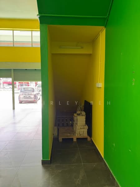 Shop for Rent in Simpang Ampat (Penang) - Shirley Beh - Entrance - PropertyGuru.com.my