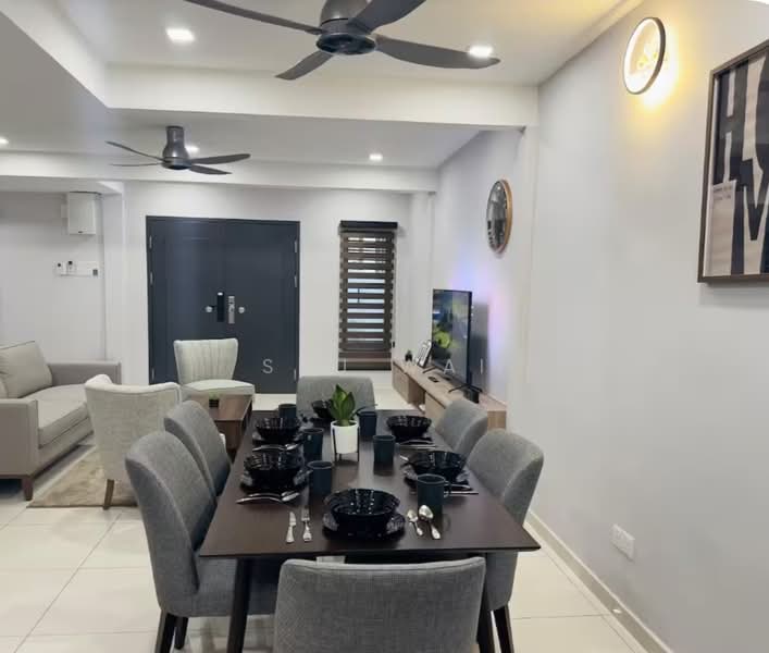 Rumah Teres 2-Tingkat untuk Dijual di Taman Taming Jaya (Balakong) - Shu Wai - Living Room - PropertyGuru.com.my
