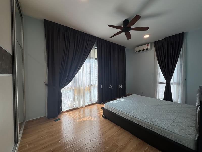 Condominium for Rent at The Henge - BC TAN - Bedroom - PropertyGuru.com.my