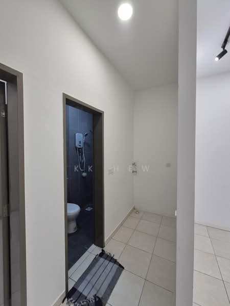 Apartment for Rent at Idaman Abadi - KK HEW - Bathroom - PropertyGuru.com.my