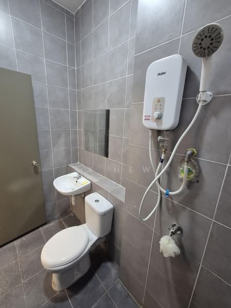 Apartment for Rent at Idaman Abadi - KK HEW - Bathroom - PropertyGuru.com.my