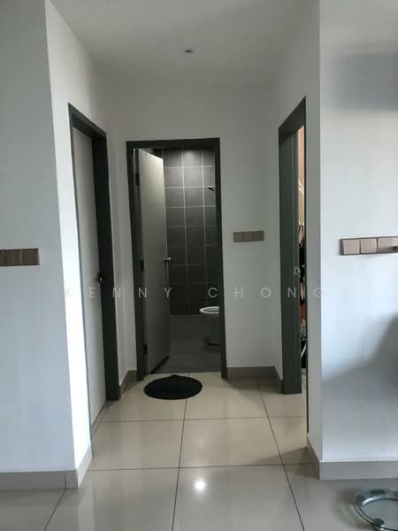 Servis Apartment untuk Dijual di V-Residensi 2 - Kenny Chong - Corridor - PropertyGuru.com.my