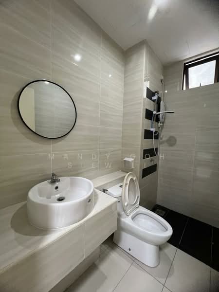 Service Residence for Rent at D'Summit Residences - Mandy Goh Siew Li - Bathroom - PropertyGuru.com.my