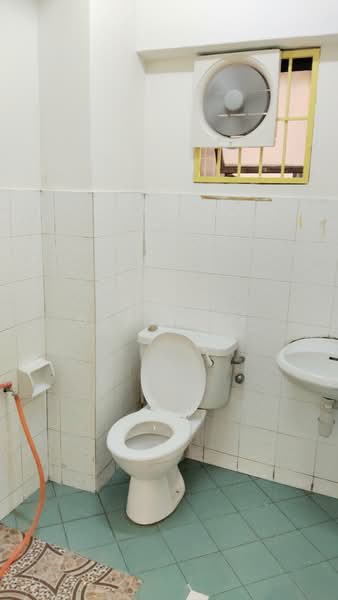 Pangsapuri untuk Disewa di Perdana Puri - Benz Lee - PropertyGuru.com.my