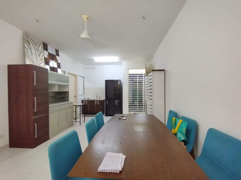 Apartment for Rent at Pangsapuri Seri Mutiara - Annie Kho - Dining Room - PropertyGuru.com.my