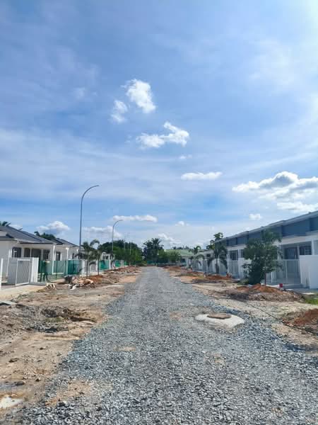 Semi-Detached House for Sale in Taman Bentara (Kuala Selangor) - John Tee - Exterior - PropertyGuru.com.my