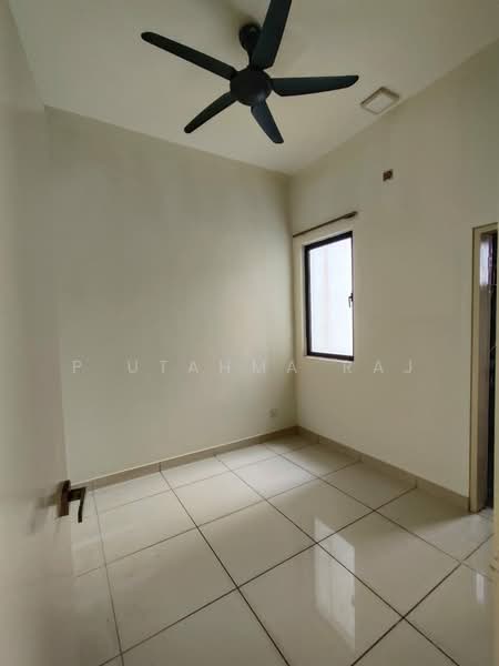 2-storey Terraced House for Sale in Alam Impian (Shah Alam) - P Utahma Raj - Interior - PropertyGuru.com.my