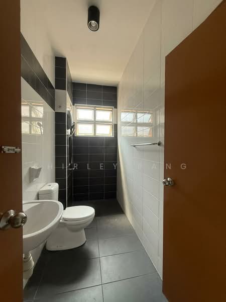 Rumah Kluster untuk Dijual di Taman Nusa Bestari (Iskandar Puteri (Nusajaya)) - Shirley Pang - Bathroom - PropertyGuru.com.my