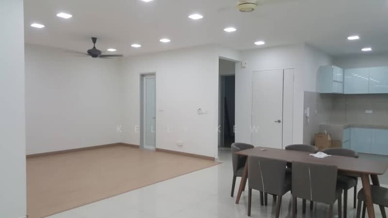 Kondominium untuk Dijual di X2 Residency - Kelly Kew - Living Room - PropertyGuru.com.my