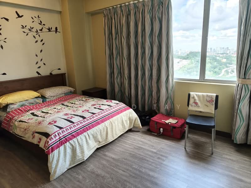 Kondominium untuk Dijual di Bayu Angkasa - Bernard Tay - Bedroom - PropertyGuru.com.my