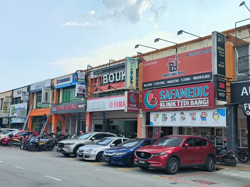 Shop for Rent in Bangi (Selangor) - Natalie Loke - Exterior - PropertyGuru.com.my