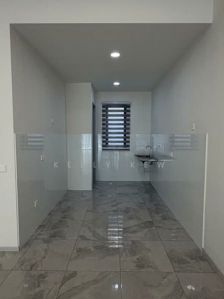 Terraced House for Rent in Taman Bukit Serdang (Seri Kembangan) - Kelly Kew - Kitchen - PropertyGuru.com.my
