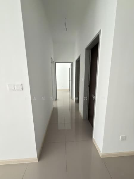 Condominium for Sale at D' Starlingtton - Fanny Wong - Corridor - PropertyGuru.com.my