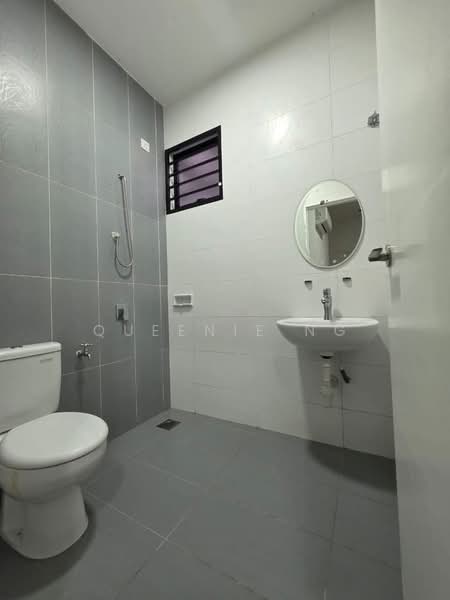 Rumah Kluster untuk Dijual di Bukit Indah (Iskandar Puteri (Nusajaya)) - Queenie Ng - Bathroom - PropertyGuru.com.my