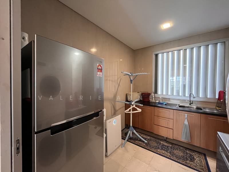 Kondominium untuk Dijual di Dua Residency - Valerie Arnesto - Wet Kitchen - PropertyGuru.com.my