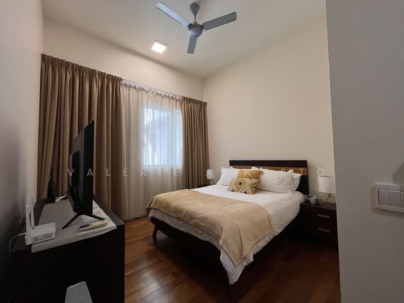 Kondominium untuk Dijual di Dua Residency - Valerie Arnesto - Bedroom 2 - PropertyGuru.com.my