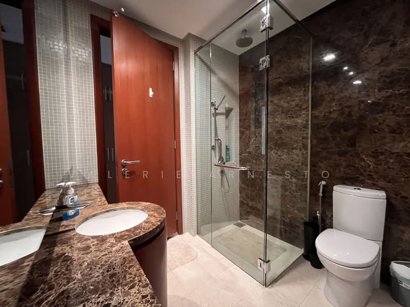 Kondominium untuk Dijual di Dua Residency - Valerie Arnesto - Shared Bathroom - PropertyGuru.com.my