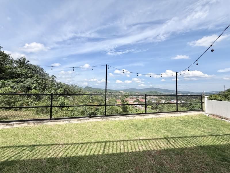 Bungalow for Sale in Sungai Merab (Dengkil) - Alif Saad - PropertyGuru.com.my