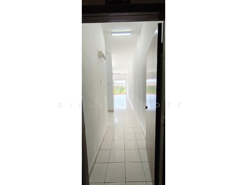 Pangsapuri untuk Disewa di Kelompok Rajawali Apartment - DILLA YUSOFF - Corridor - PropertyGuru.com.my