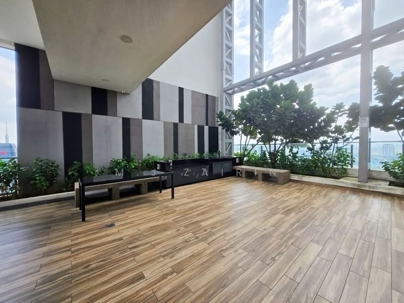 Servis Apartment untuk Dijual di The Luxe By Infinitum - M.J Zairin - Balcony - PropertyGuru.com.my