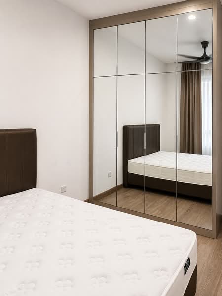 Servis Apartment untuk Disewa di South View - Jason Lee - Bedroom - PropertyGuru.com.my