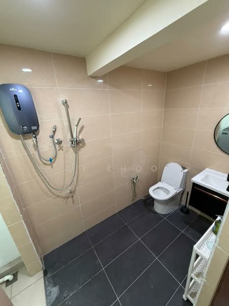 Servis Apartment untuk Disewa di Regalia Residence - CY Khoo - PropertyGuru.com.my