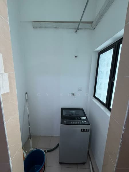 Servis Apartment untuk Disewa di Regalia Residence - CY Khoo - PropertyGuru.com.my