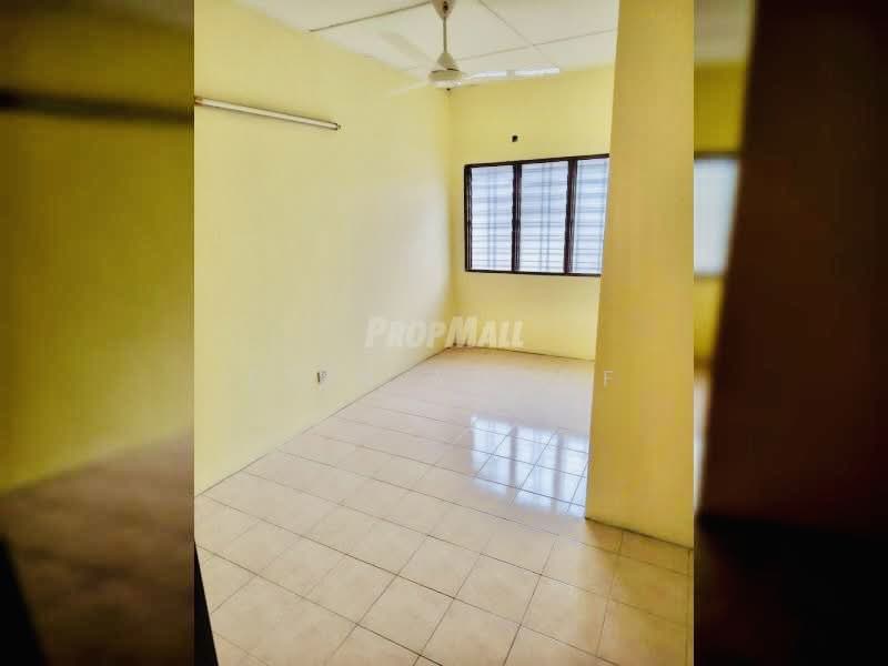 2-storey Terraced House for Rent in U5, Taman Subang Bestari (Shah Alam) - Erin Yusof - Interior - PropertyGuru.com.my