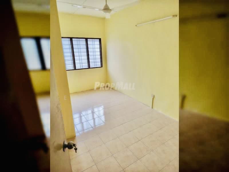 2-storey Terraced House for Rent in U5, Taman Subang Bestari (Shah Alam) - Erin Yusof - Interior - PropertyGuru.com.my